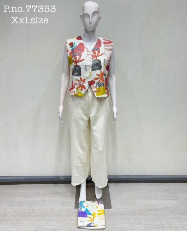 Printed Top with white pant - Image 2